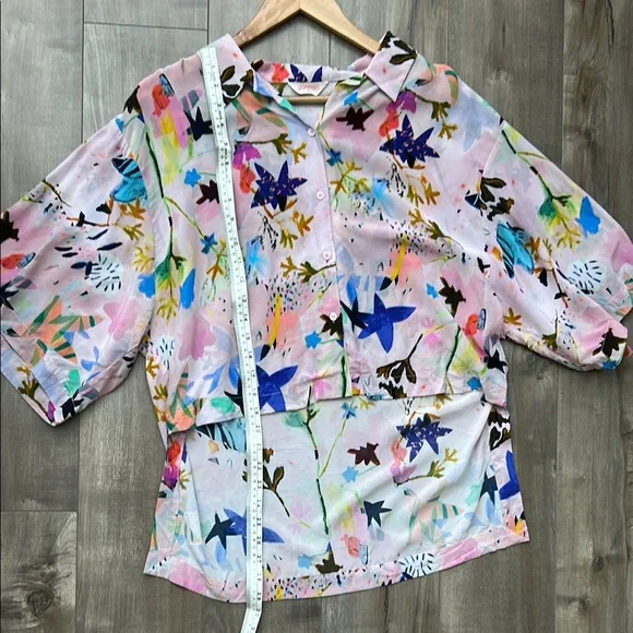 Floral Button-Up Blouse - Picture 7 of 13